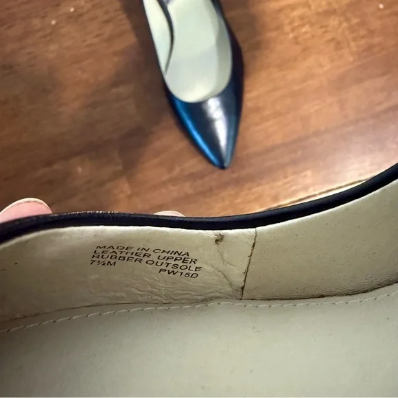 NWOT Michael Kors Black Leather Women's Pointed Toe Pumps Size 7.5 - Picture 7 of 8